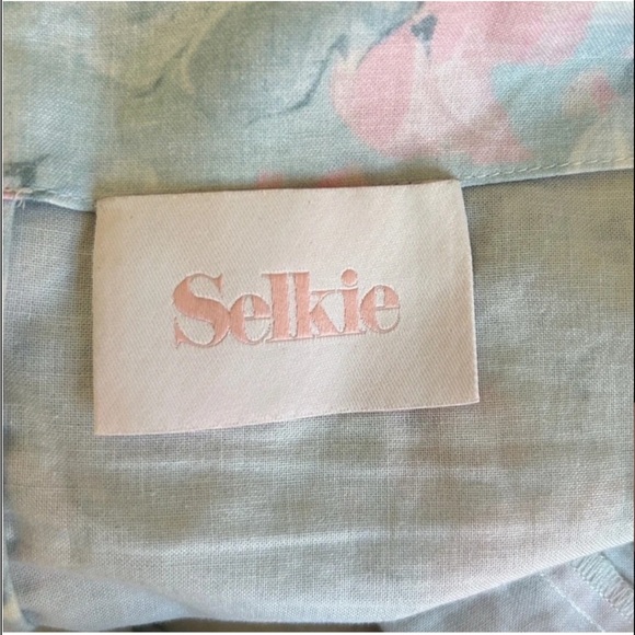 Selkie Monet Day Midi Dress - Picture 9 of 10